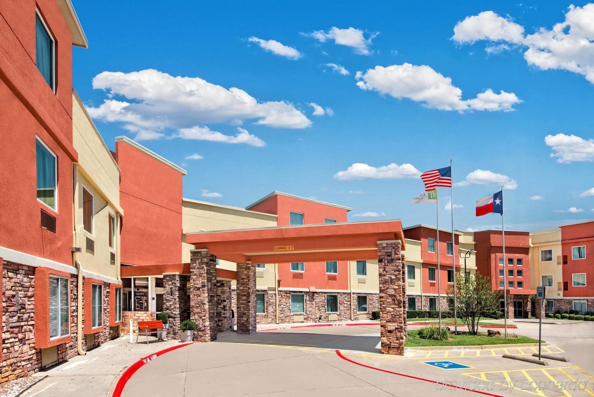 Four Points By Sheraton Dallas Arlington Entertainment District Экстерьер фото