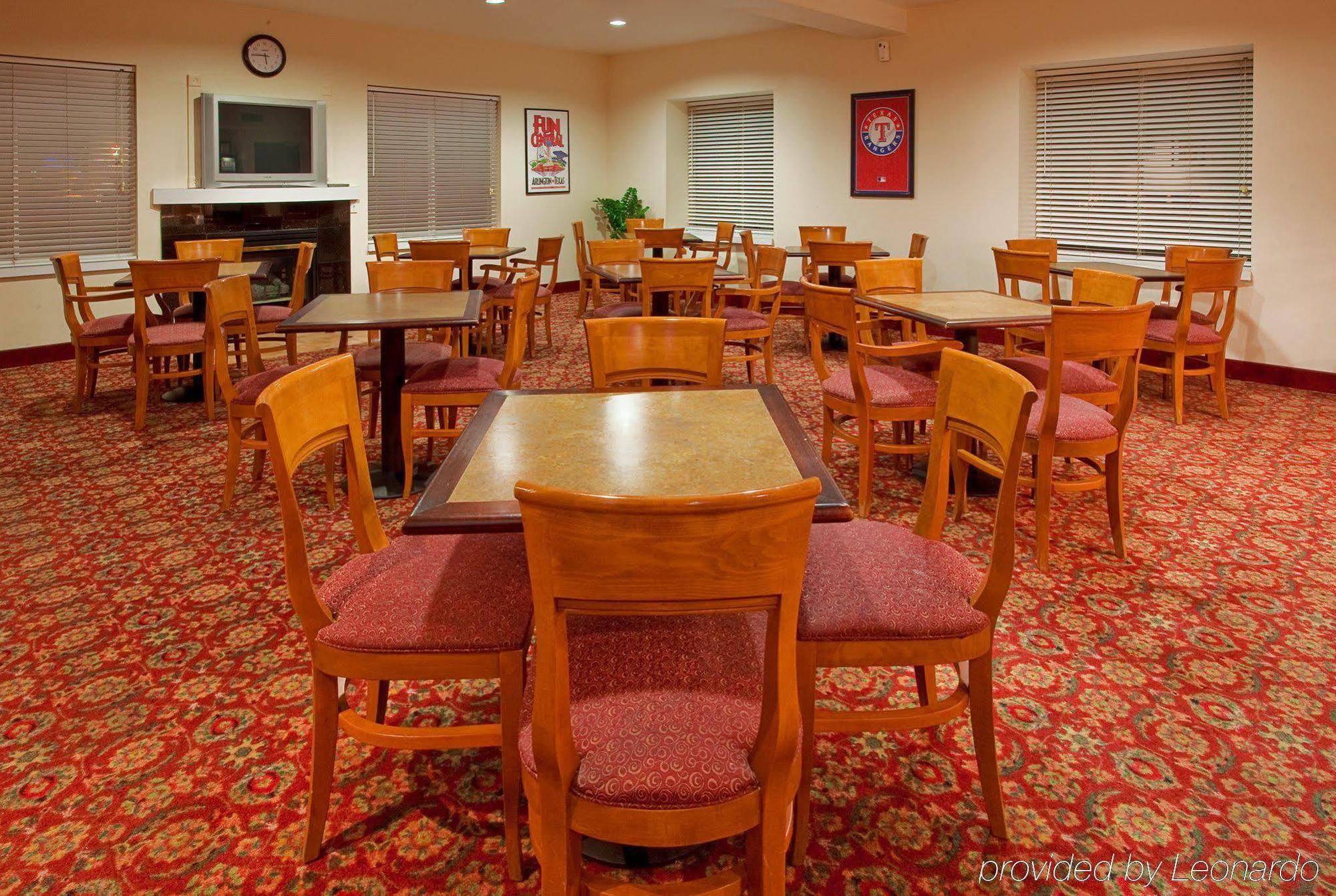 Four Points By Sheraton Dallas Arlington Entertainment District Ресторан фото