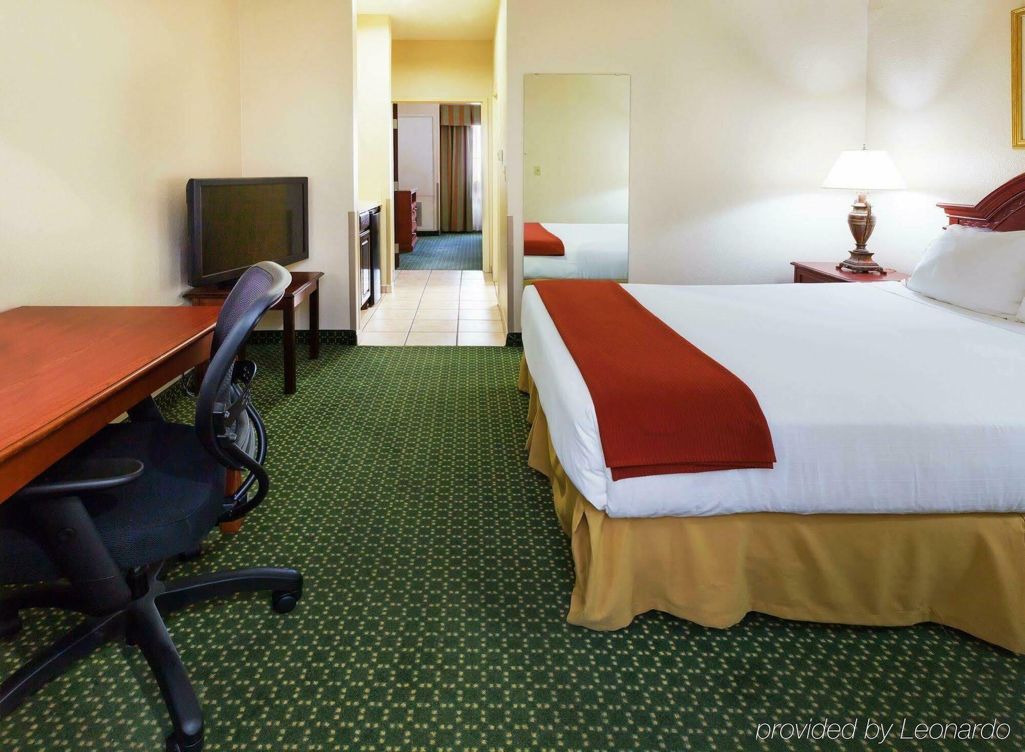 Four Points By Sheraton Dallas Arlington Entertainment District Экстерьер фото